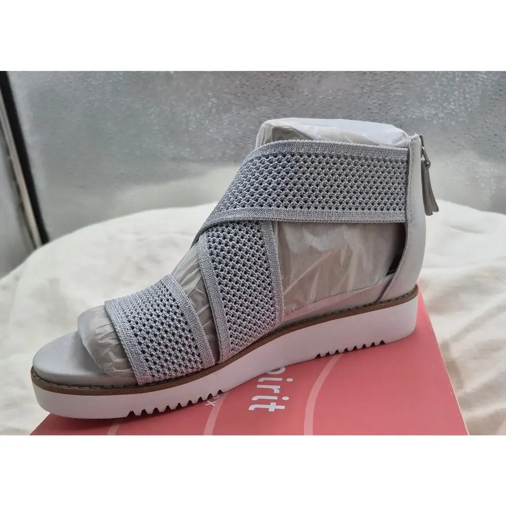 NEW Easy Spirit Wander Lightweight Strappy Sandals light grey size 7 wide_3